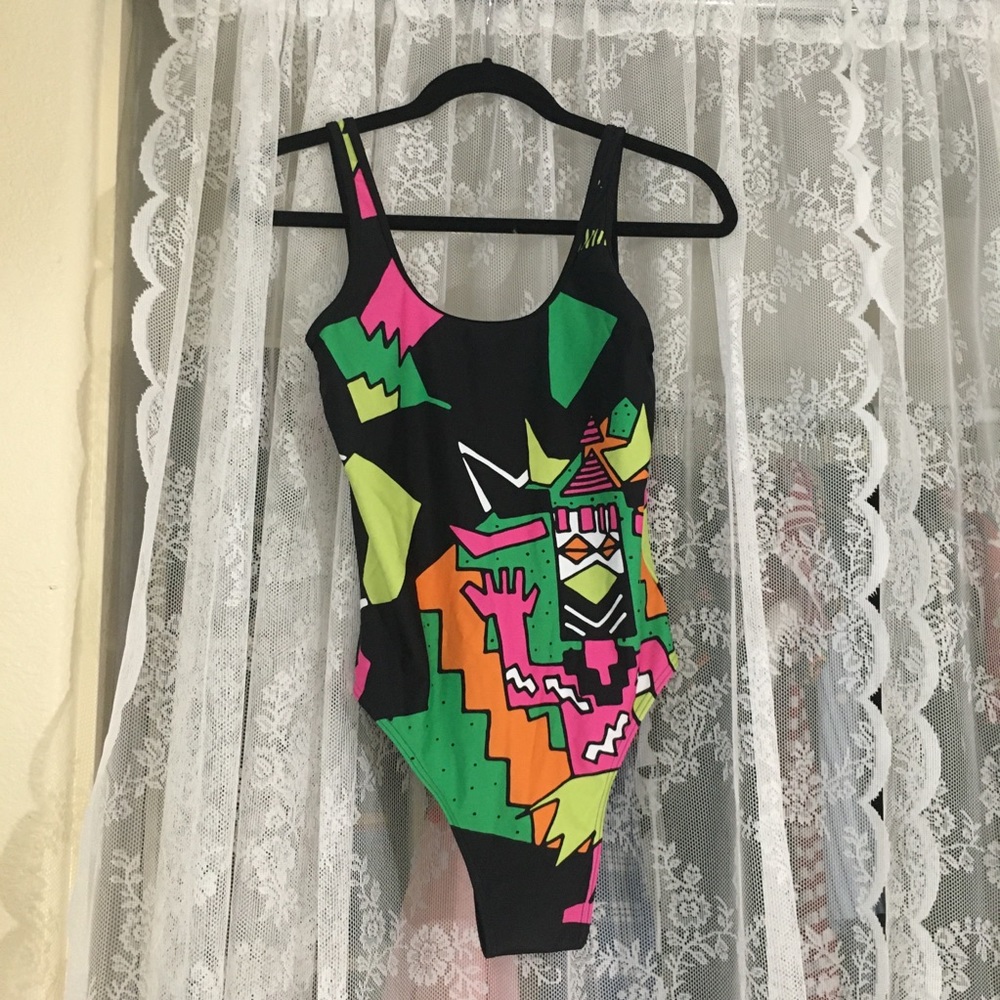 NWT Adidas Bodysuit Collective Memories Large